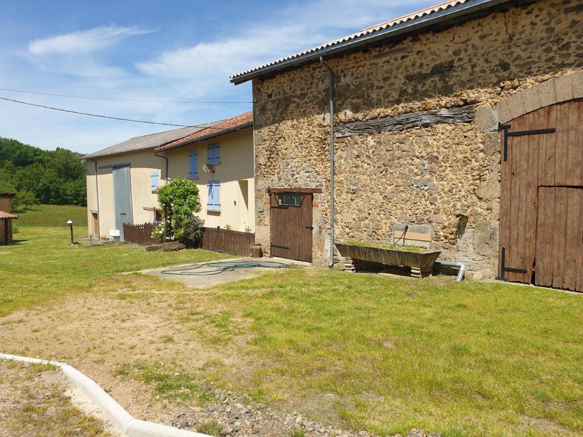 La Croix Gites Pressignac Exterior foto